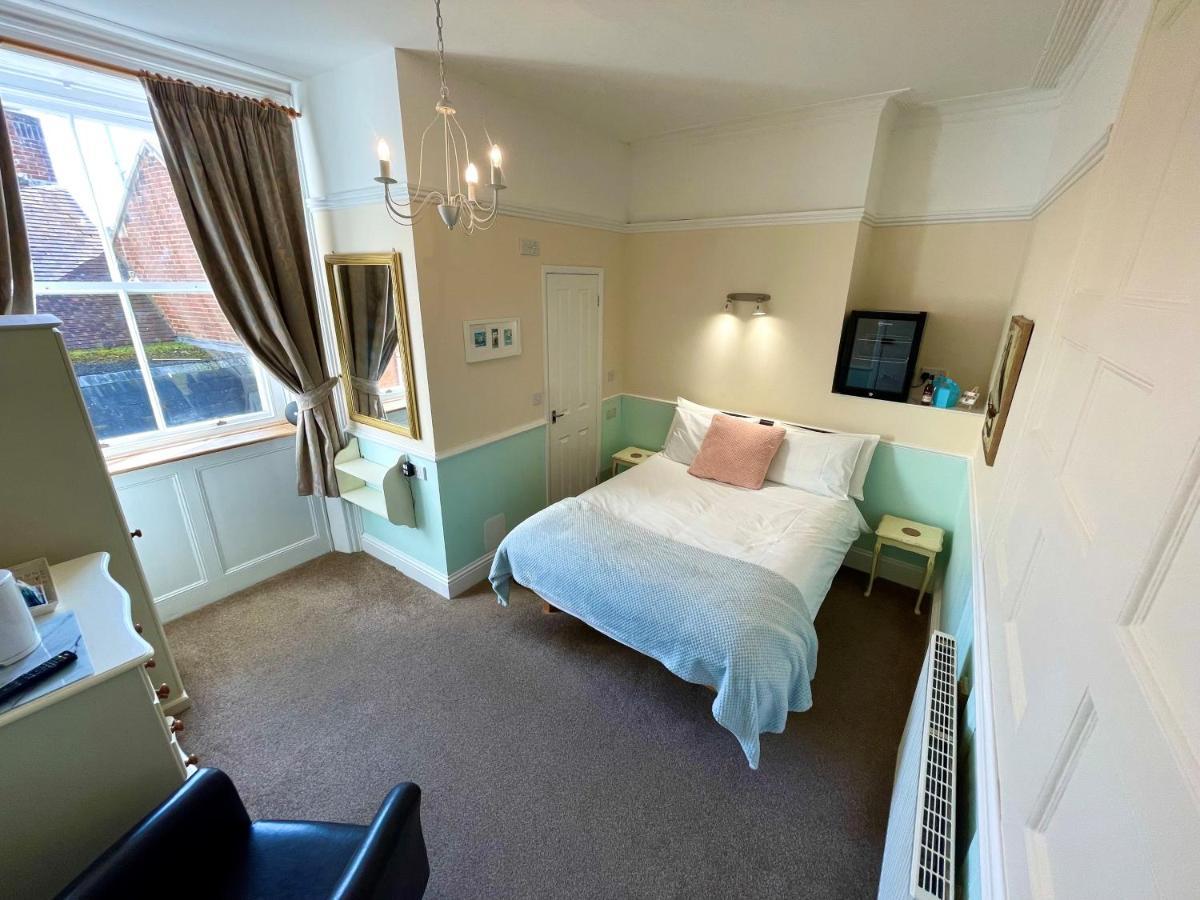 Bayliss Hall Guesthouse Веймут Екстер'єр фото