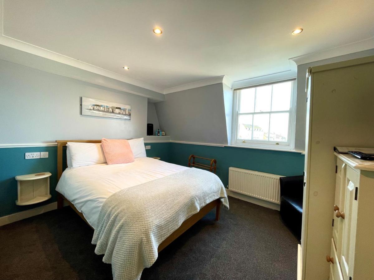 Bayliss Hall Guesthouse Веймут Екстер'єр фото