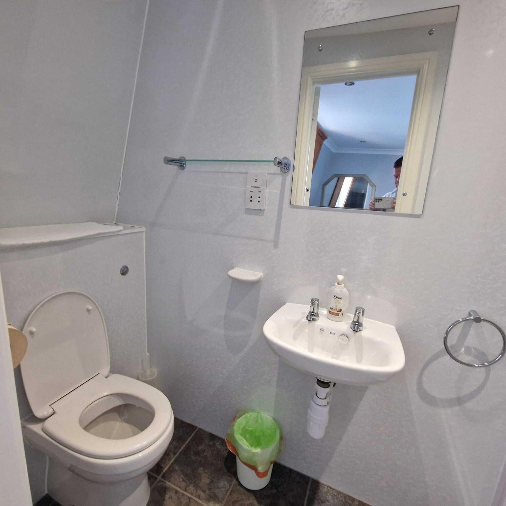 Bayliss Hall Guesthouse Веймут Екстер'єр фото