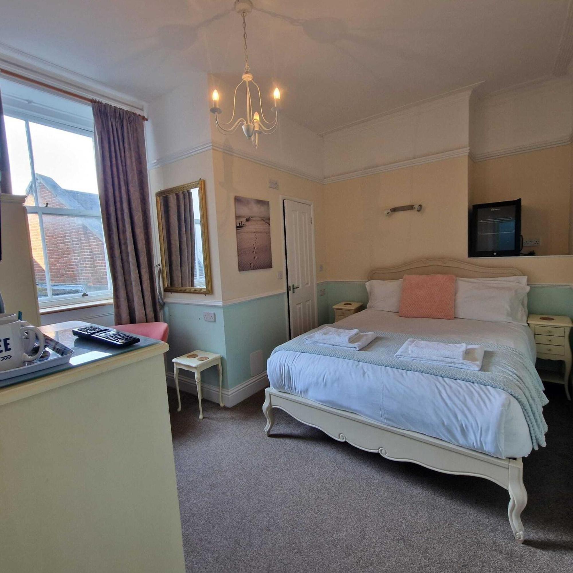 Bayliss Hall Guesthouse Веймут Екстер'єр фото