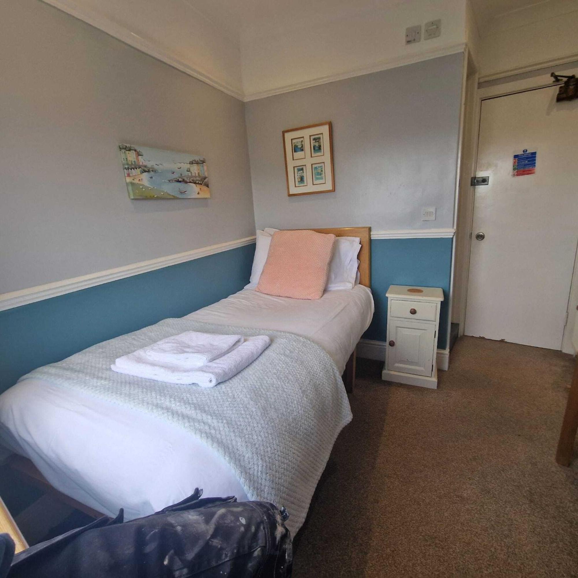 Bayliss Hall Guesthouse Веймут Екстер'єр фото